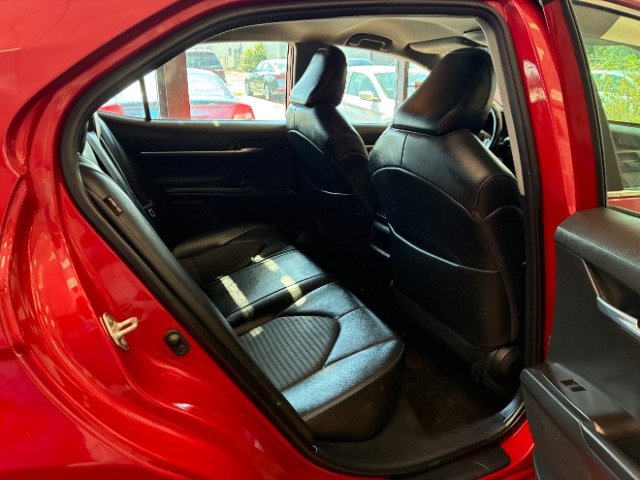 Used 2024 Toyota Camry SE FWD image 26
