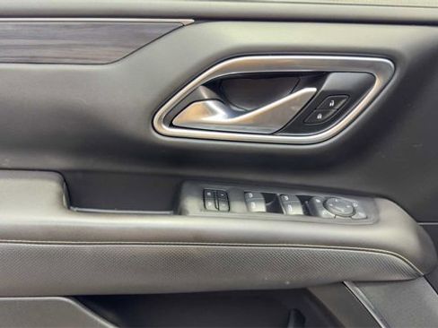 Used 2021 GMC Yukon SLT w/ SLT Luxury Plus Package image 25