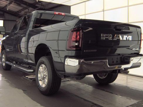Used 2026 RAM 2500 Big Horn AWD/4WD image 6