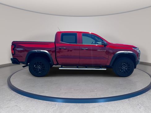 Used 2026 Chevrolet Colorado Trail Boss AWD/4WD image 4