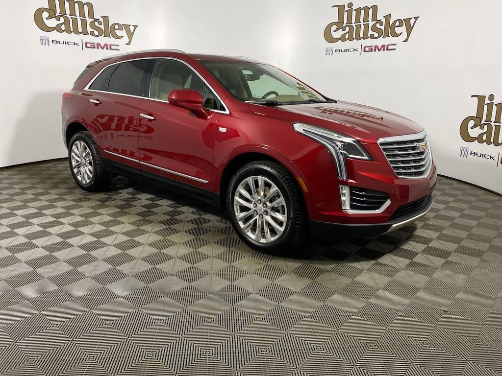 Certified 2019 Cadillac XT5 Platinum AWD/4WD image 1