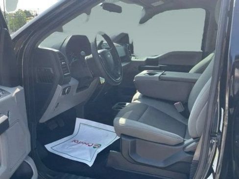 Used 2018 Ford F150 XL w/ Equipment Group 101A Mid RWD image 11
