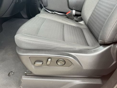Used 2023 Chevrolet Silverado 1500 Custom AWD/4WD image 13