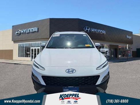 Certified 2023 Hyundai Kona SEL AWD/4WD image 2