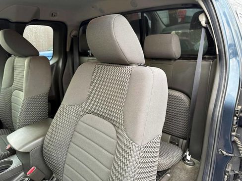 Used 2016 Nissan Frontier SV w/ SV Value Truck Package image 16