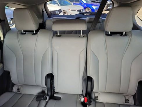 Used 2023 Acura MDX Technology image 9