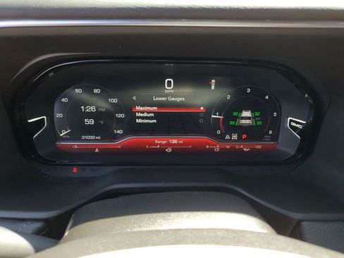 Used 2024 GMC Yukon Denali image 30