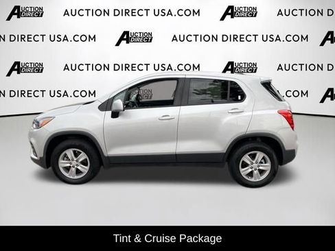 Used 2019 Chevrolet Trax LS w/ Tint and Cruise Package AWD/4WD image 3