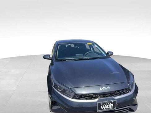 Used 2023 Kia Forte LXS FWD image 8