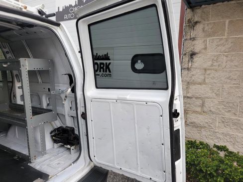 Used 2005 Chevrolet Astro w/ Convenience Package RWD image 32