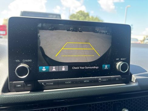 Used 2025 Honda Civic Sport image 11