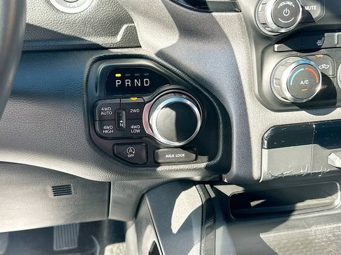 Used 2023 RAM 1500 Big Horn AWD/4WD image 16