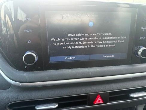 Used 2021 Hyundai Sonata SE FWD image 13