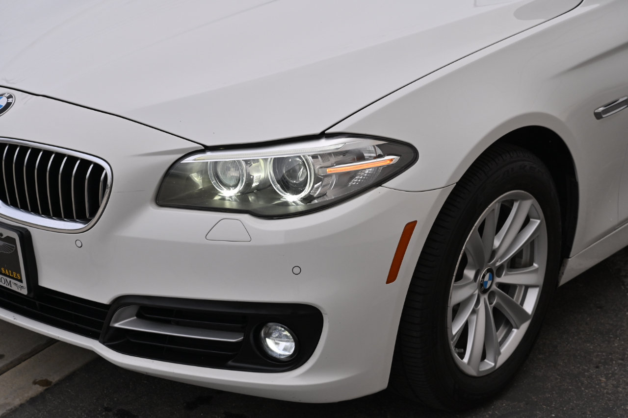 Used 2016 BMW 528i Sedan RWD image 24