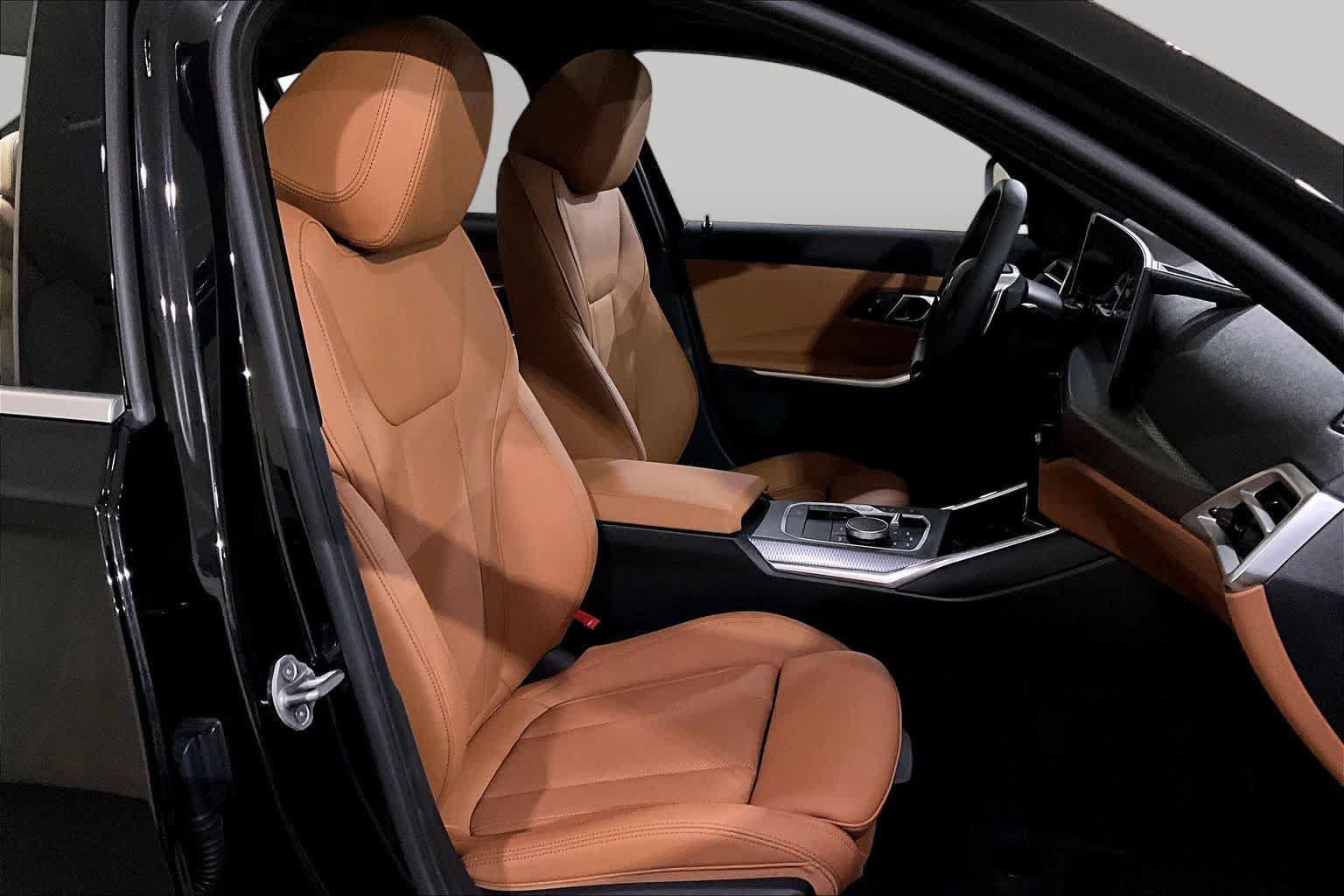 Used 2026 BMW 330i xDrive Sedan w/ Convenience Package AWD/4WD image 7