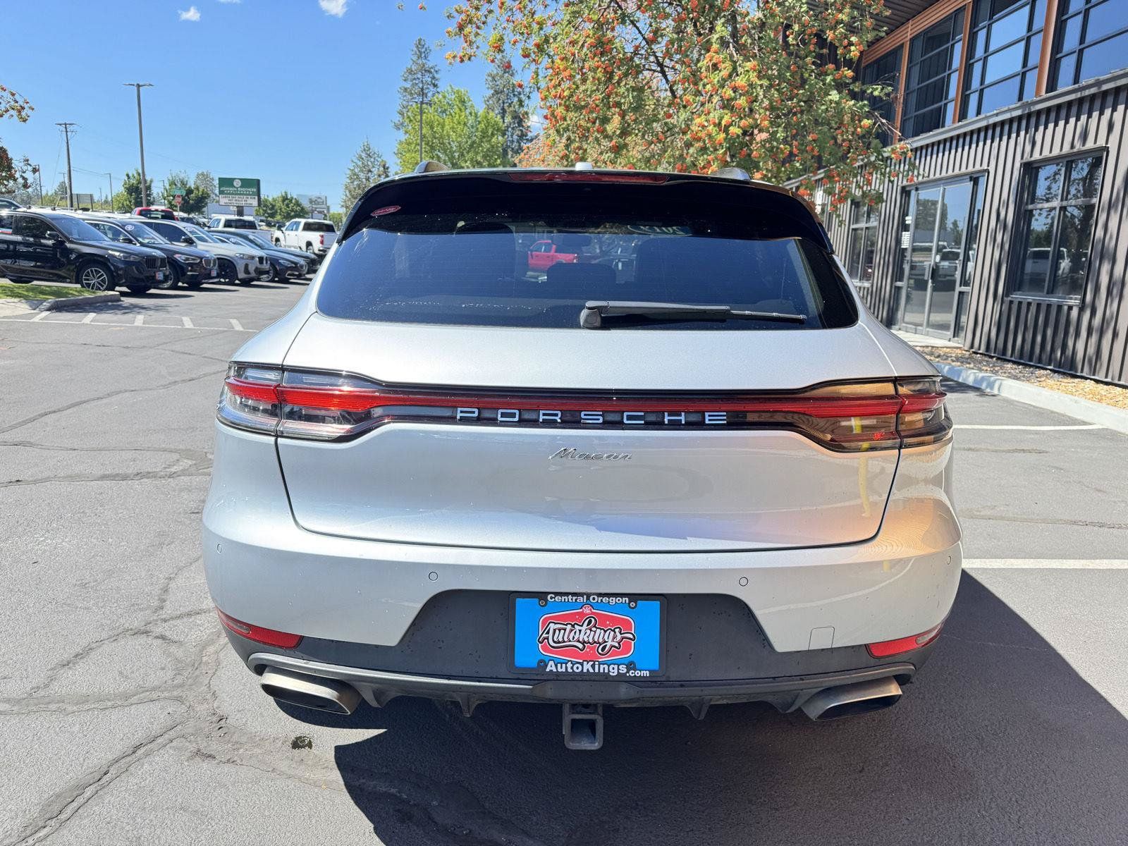Used 2019 Porsche Macan AWD/4WD image 4