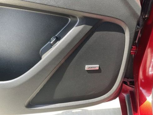 Used 2023 Chevrolet Traverse Premier image 24