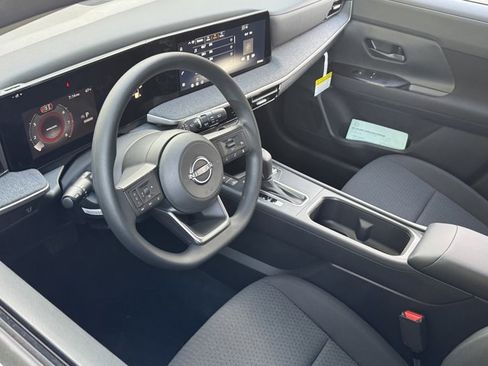 New 2026 Nissan Kicks S FWD image 32
