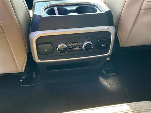 Used 2022 Ford Expedition Max Limited RWD image 10
