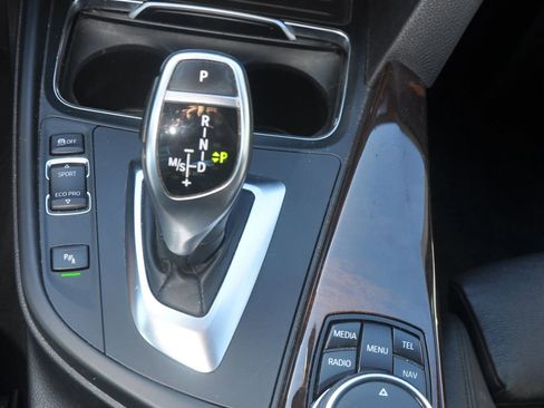 Used 2016 BMW 428i xDrive Coupe image 32