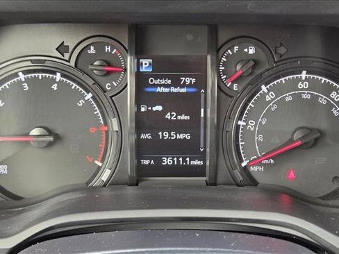 Certified 2024 Toyota 4Runner SR5 AWD/4WD image 10