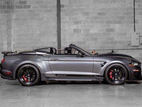 Used 2022 Ford Mustang GT Premium w/ GT Performance Package image 2