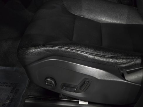 Used 2022 Volvo XC90 T6 Momentum w/ Advanced Package image 20