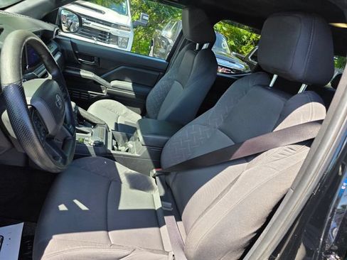 Used 2024 Toyota Tacoma SR w/ SR Upgrade Package AWD/4WD image 21