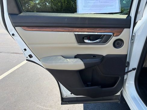 Certified 2022 Honda CR-V Touring image 22
