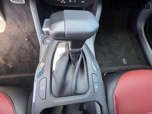 New 2025 Kia K4 GT-Line image 16