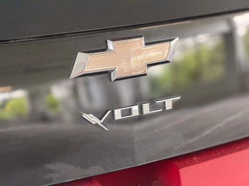 Used 2012 Chevrolet Volt Premium w/ Premium Trim Package FWD image 12