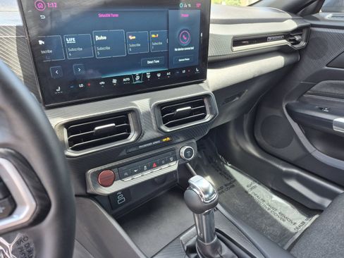 Used 2025 Ford Mustang Coupe RWD image 15