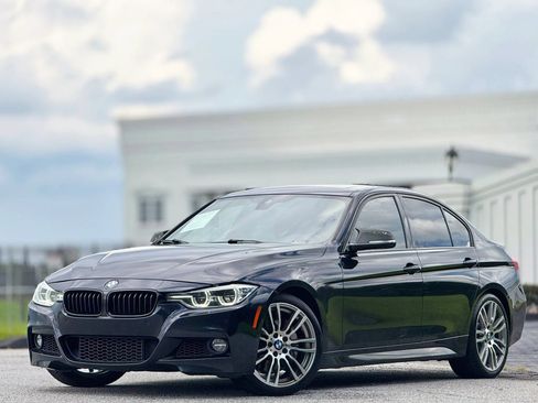 Used 2017 BMW 340i Sedan RWD image 1