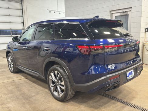 Used 2024 INFINITI QX60 Luxe image 2