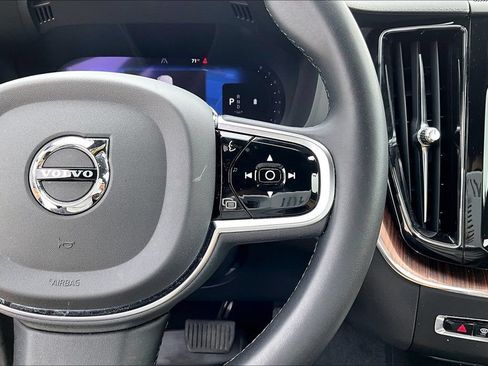 Used 2023 Volvo XC60 B5 Ultimate w/ Climate Package AWD/4WD image 26