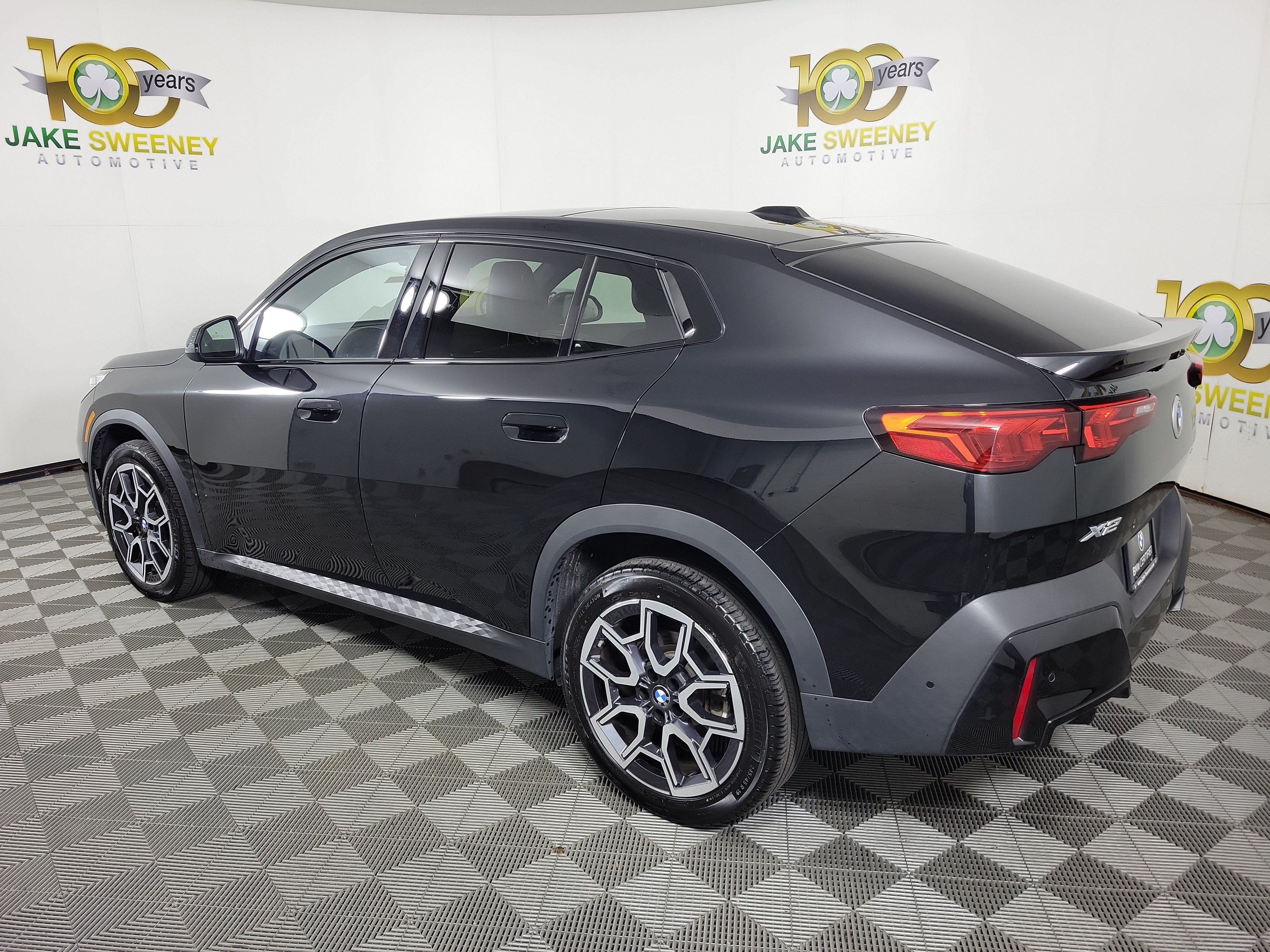 Used 2026 BMW X2 xDrive28i AWD/4WD image 5