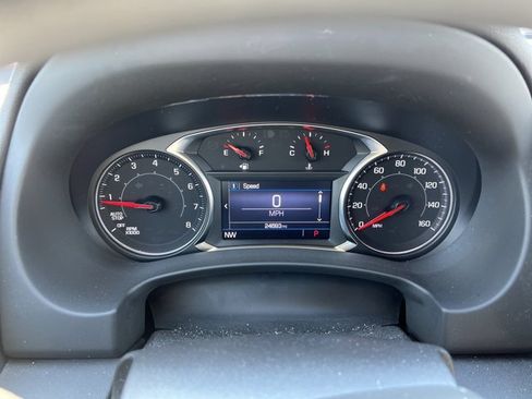Used 2023 GMC Terrain SLE w/ Driver Convenience Package FWD image 12