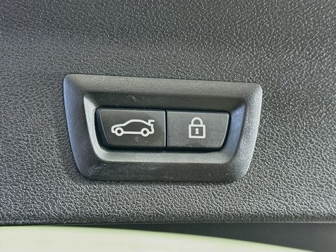 Used 2019 BMW X3 sDrive30i w/ Convenience Package RWD image 28