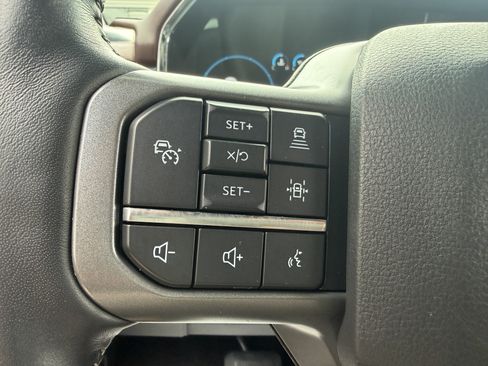 Used 2021 Ford F150 Lariat AWD/4WD image 41