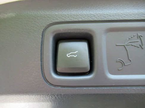 Used 2024 Ford Expedition Limited image 30