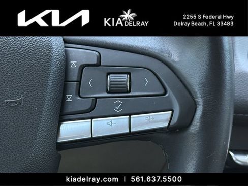 Used 2020 Cadillac XT4 Luxury FWD image 28