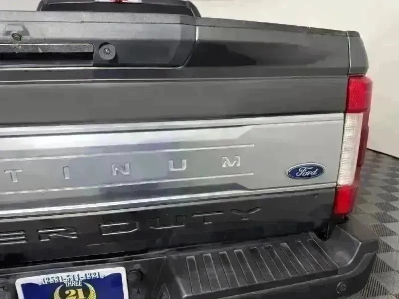Used 2018 Ford F350 Platinum w/ Platinum Ultimate Package AWD/4WD image 12