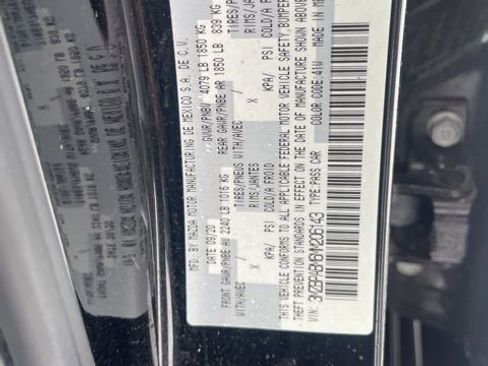 Used 2021 MAZDA MAZDA3 s image 10