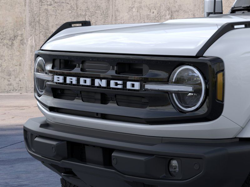 New 2026 Ford Bronco Outer Banks AWD/4WD image 19