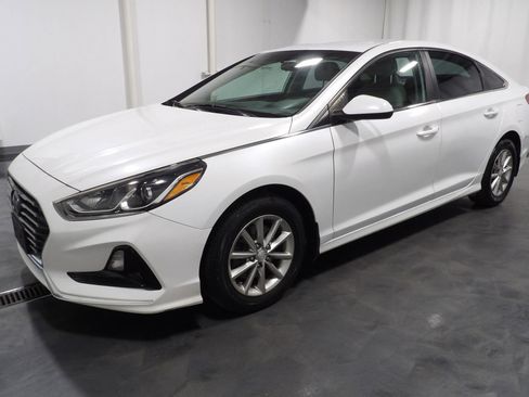 Used 2019 Hyundai Sonata SE FWD image 3