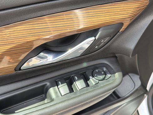 Used 2021 GMC Terrain SLE w/ LPO, Floor Liner Package FWD image 14