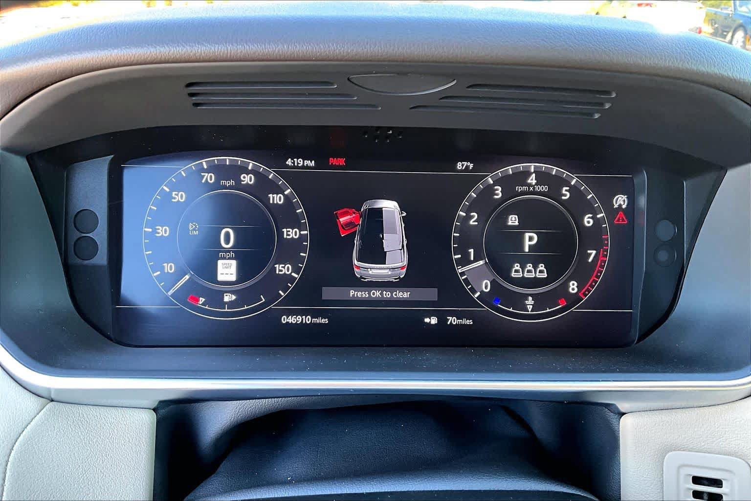 Used 2019 Land Rover Range Rover Sport HSE AWD/4WD image 27