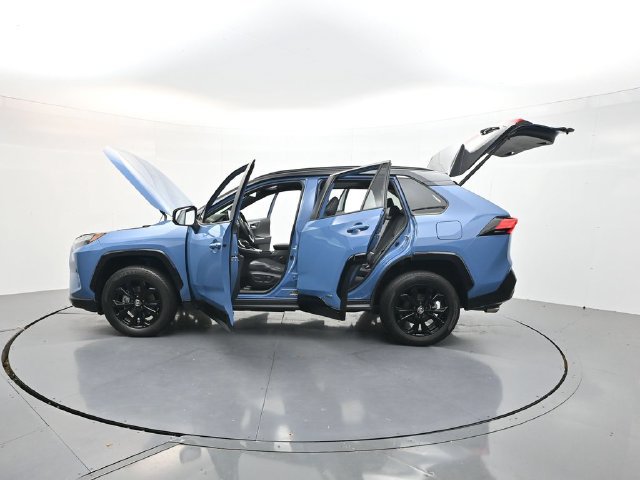 Used 2023 Toyota RAV4 XSE AWD/4WD image 55