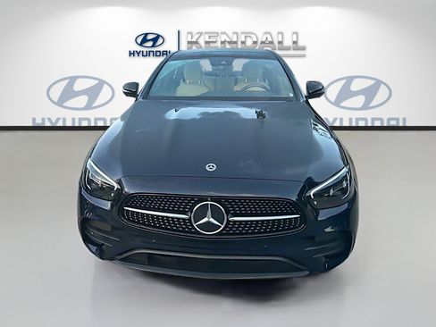 Used 2023 Mercedes-Benz E 450 4MATIC Sedan image 2
