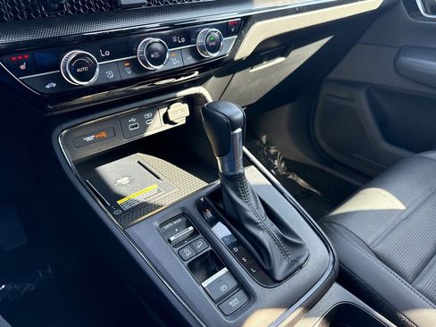 Certified 2025 Honda CR-V EX-L image 32